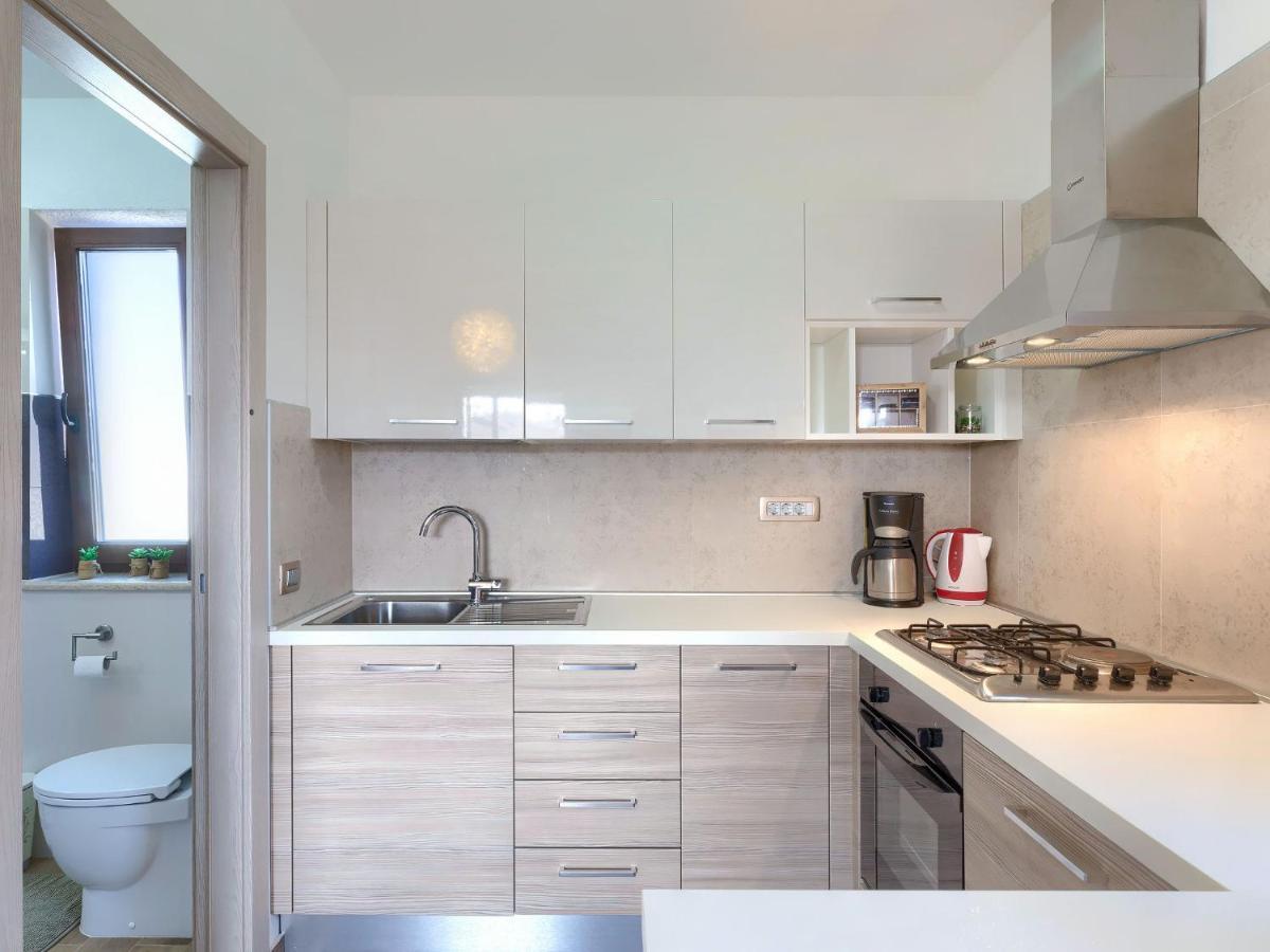 Holiday Home Villa Amaii By Interhome Karigador Ngoại thất bức ảnh